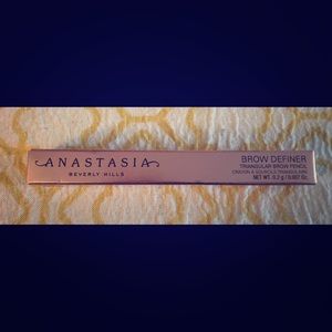 Brand new Anastasia Brow Definer in granite